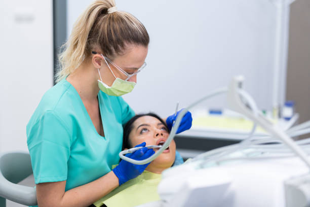 Best Dentist for Tooth Abscess  in Trenton, FL